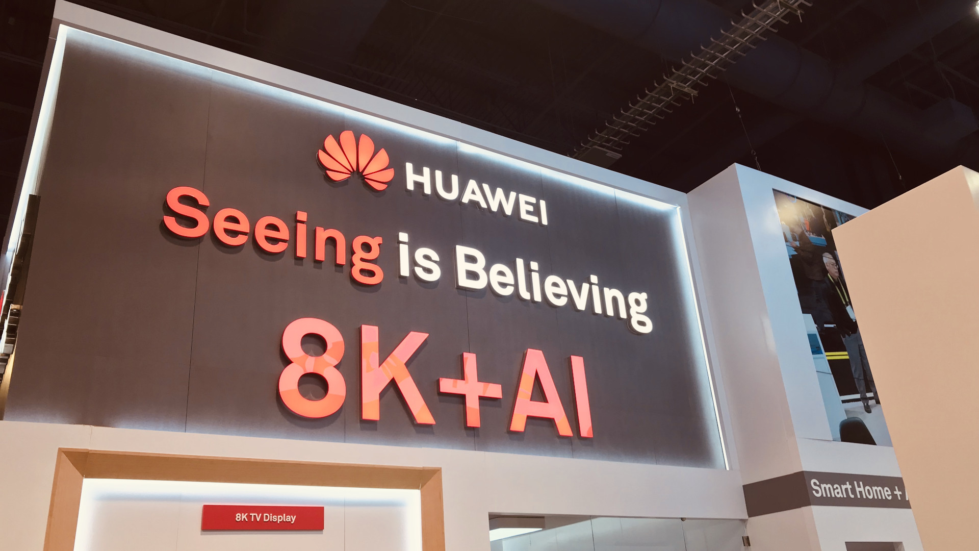 Huawei 8K okostévék 5G kapcsolattal!