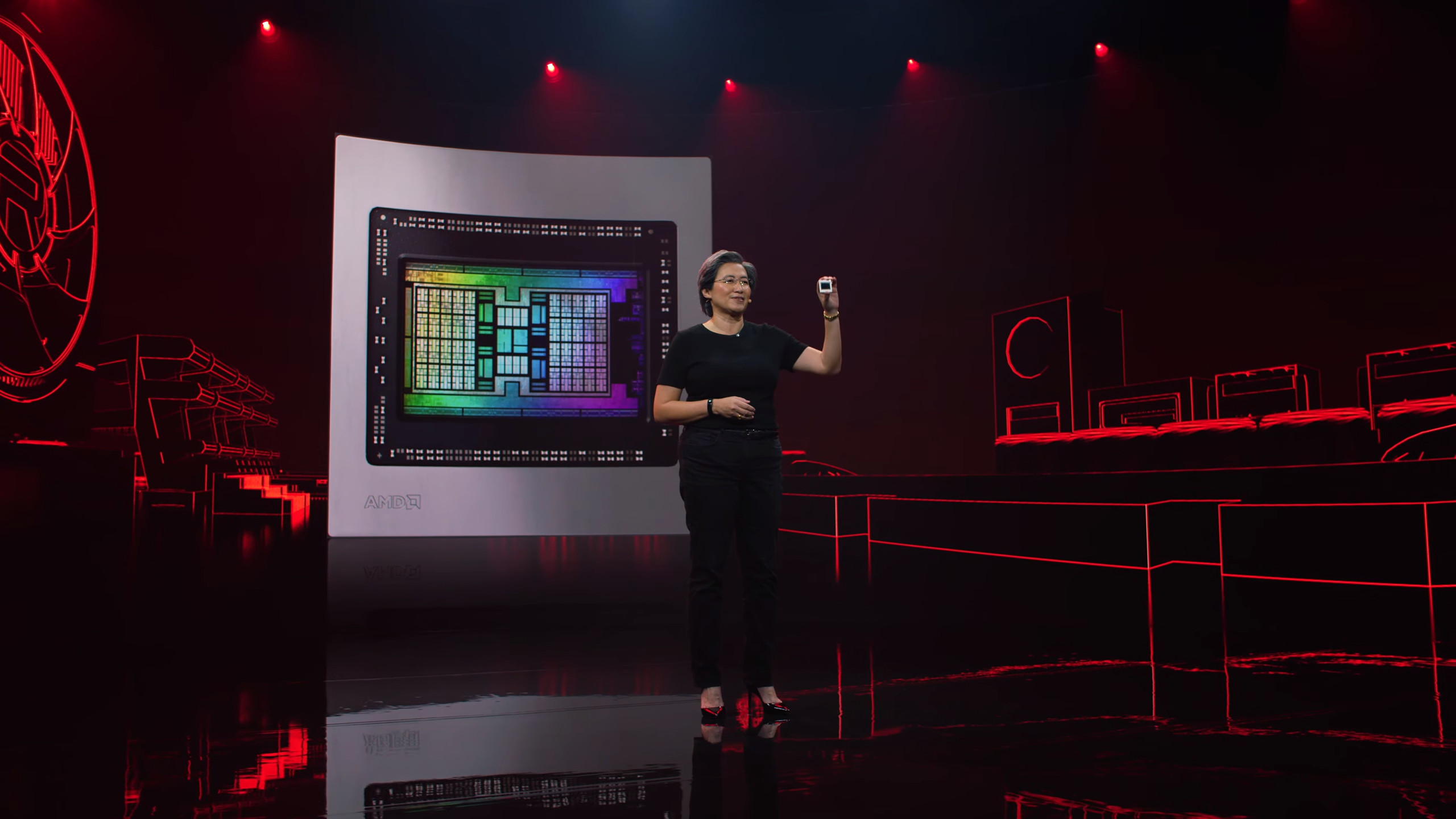 A büszke Lisa Su, és az ütõs Navi 21 GPU