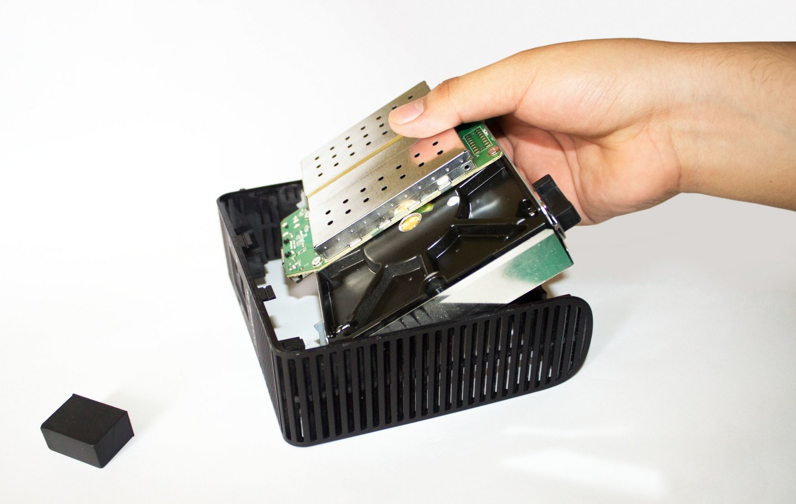 Így szedd szét a könyvedet (Forrás: ifixit.com)
