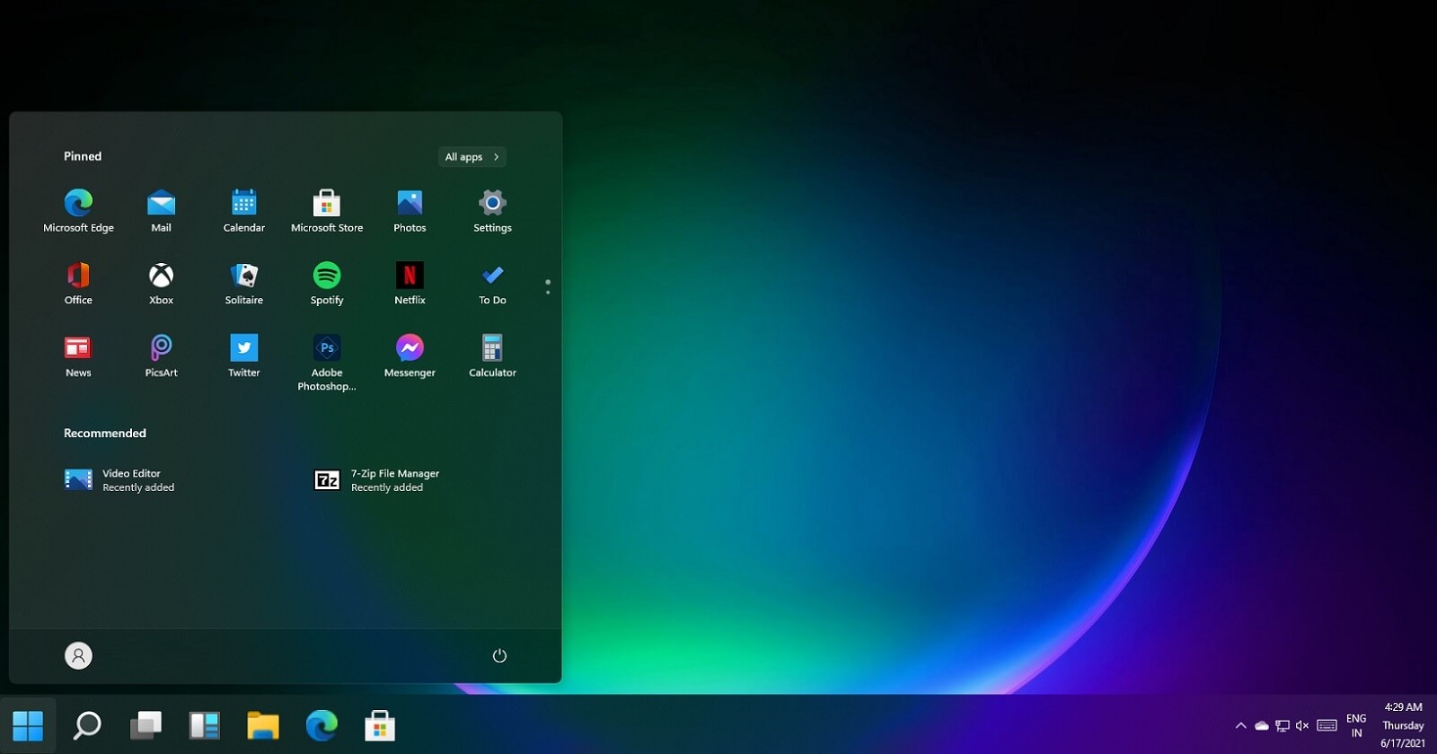 Áthelyezni nem, átmeretezni viszont lehet majd a tálcát. (Kép: windowslatest.com)