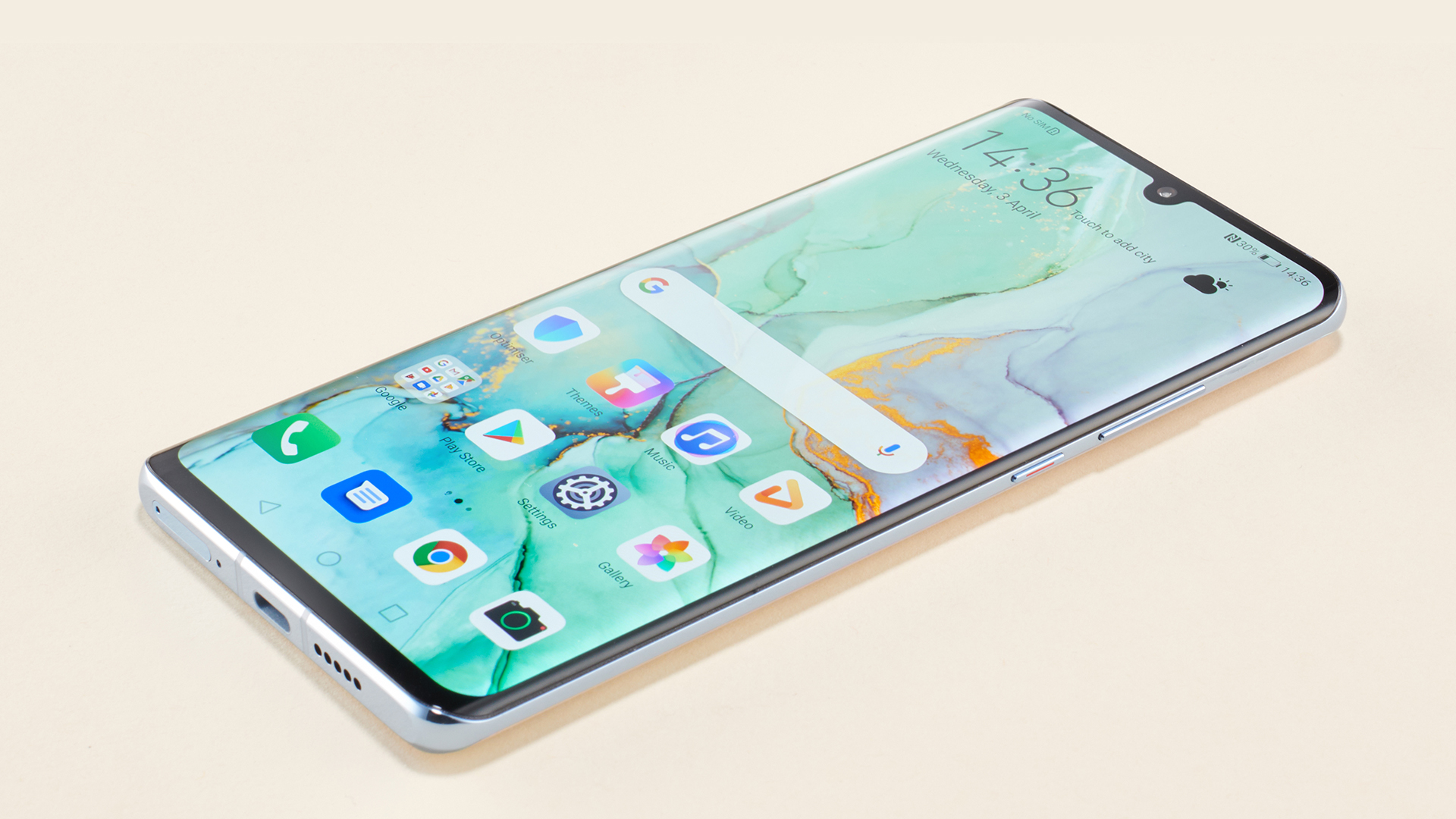 A P30 Pro-ról még nem hiányoztak a Google szolgáltatásai.