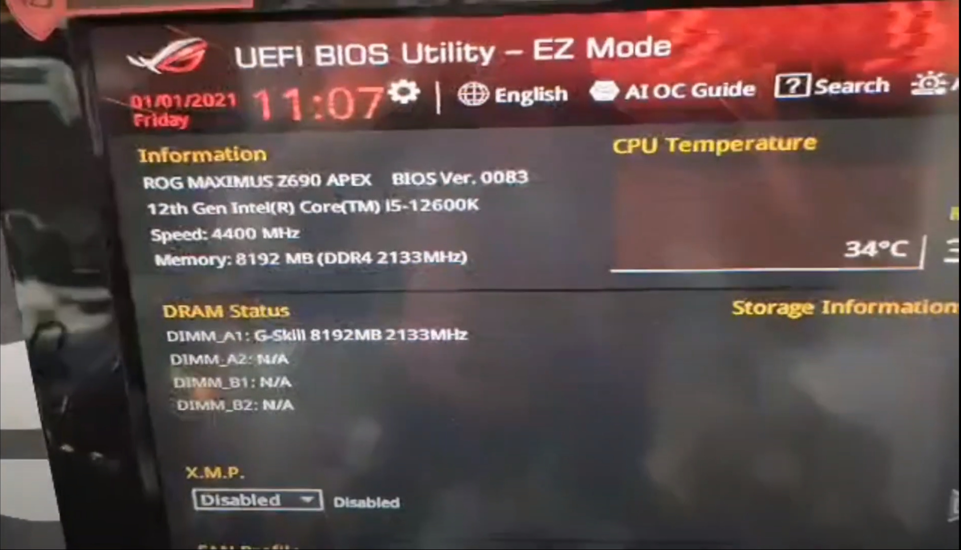 Egyetlen modullal, de mûködik az amúgy DDR5-ös ROG alaplap.