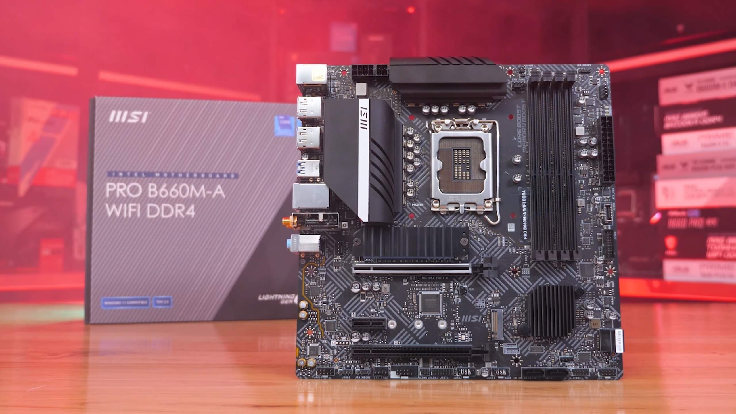 Az MSI hasonló árazású lapja ügyes és nem spórolja le a hûtést sem. (Kép: Techspot)
