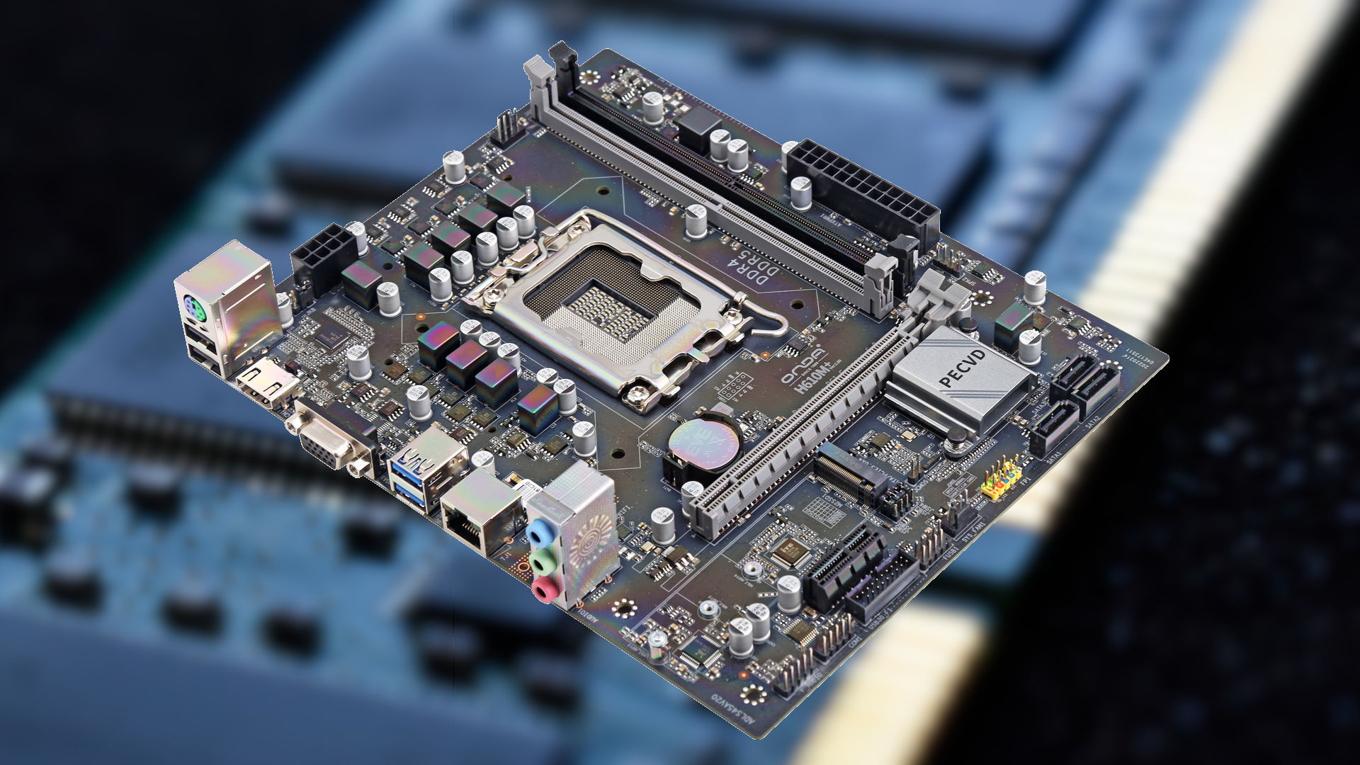 Különös hibrid alaplap, DDR4 és DDR5 foglalatokkal.