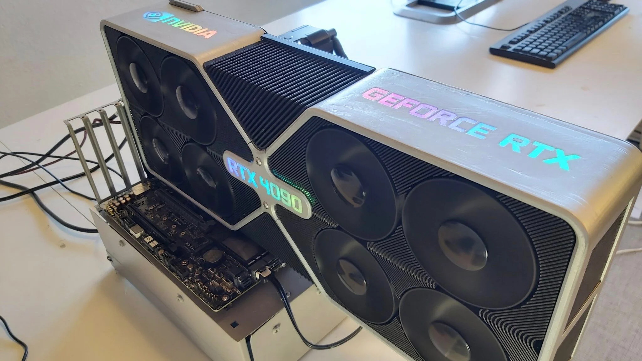 Kasper Andersen elképzelése az energiaéhes RTX 4090-rõl :)
