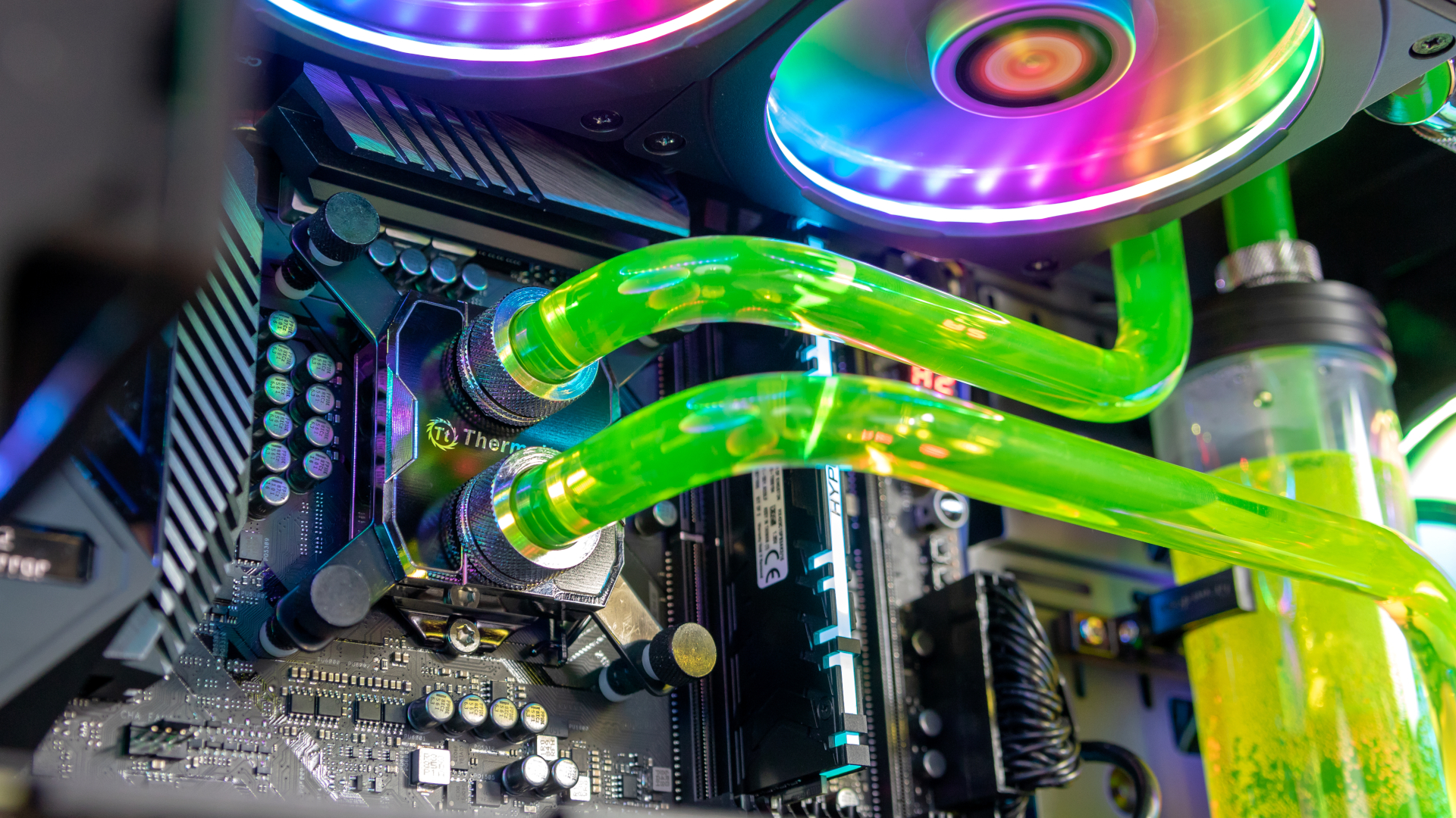 Merev csövek precízen meghajlítva