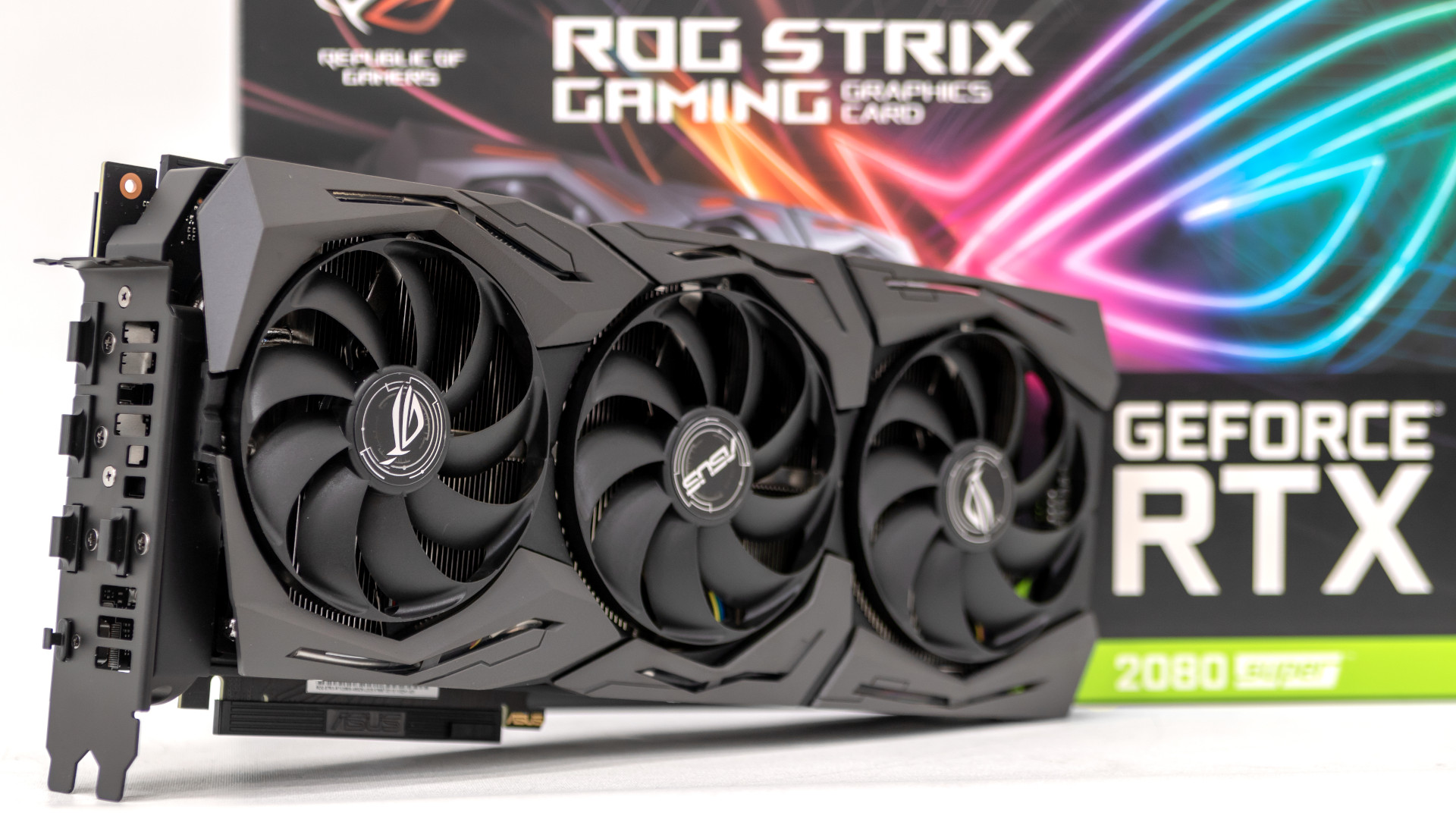 A ROG-STRIX nem maradhat ki a listbl