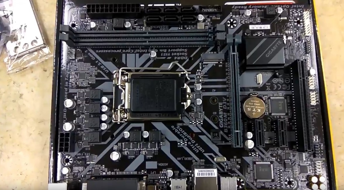GigaByte B360M D3H alaplap