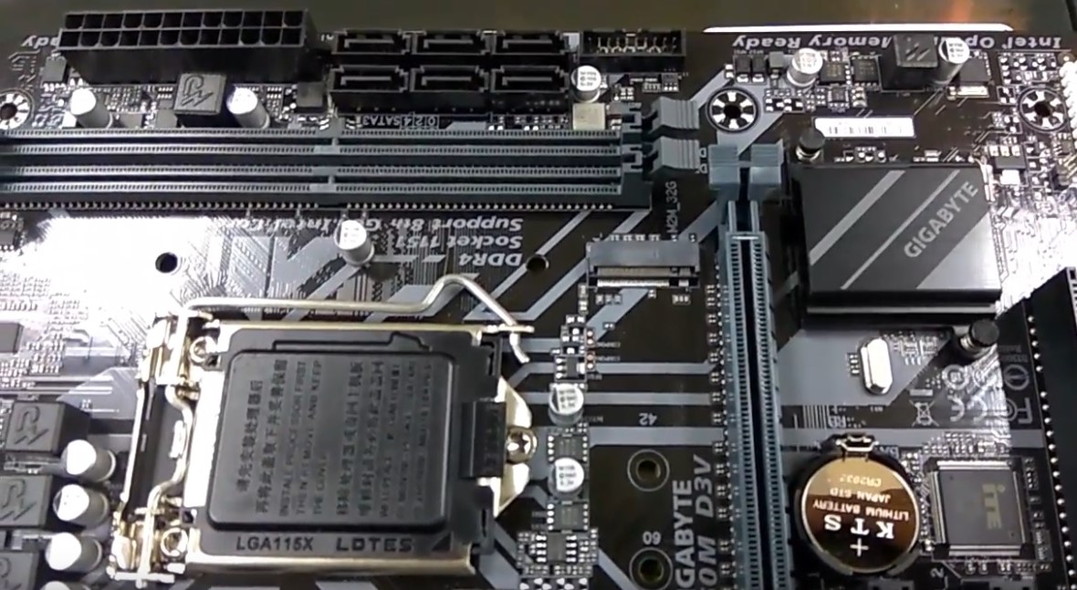 GigaByte B360M D3H alaplap
