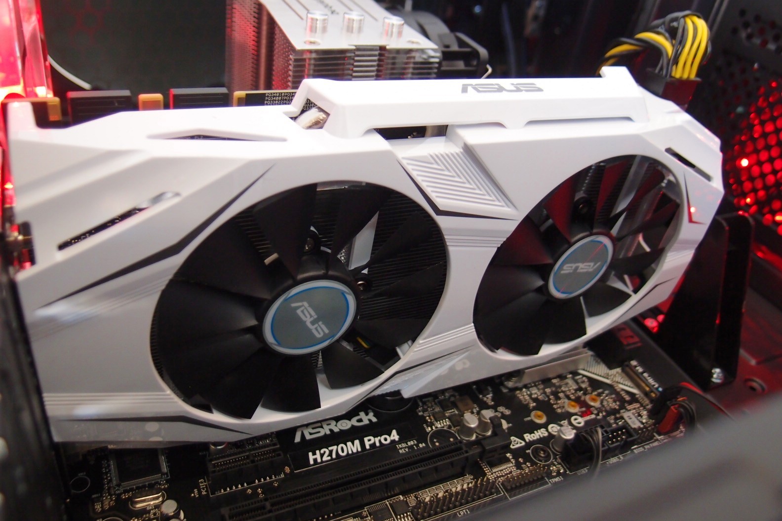 Asus GTX1070 8GB, Intel Core i7-7700K, 4K teszt