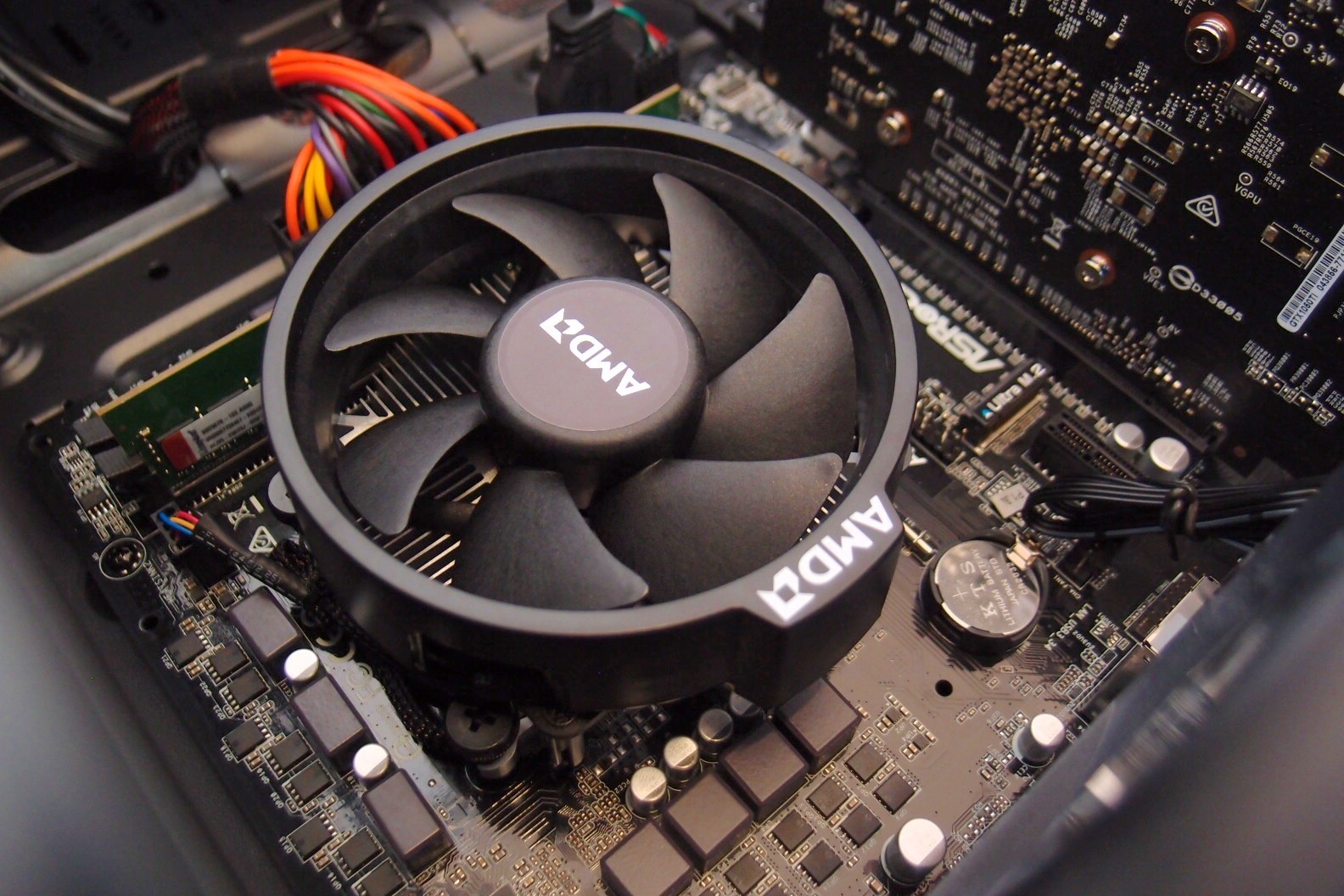Ryzen 3 1200, GTX1050 Ti 4GB, 8GB 2133 MHz, A320M-DGS, ST100